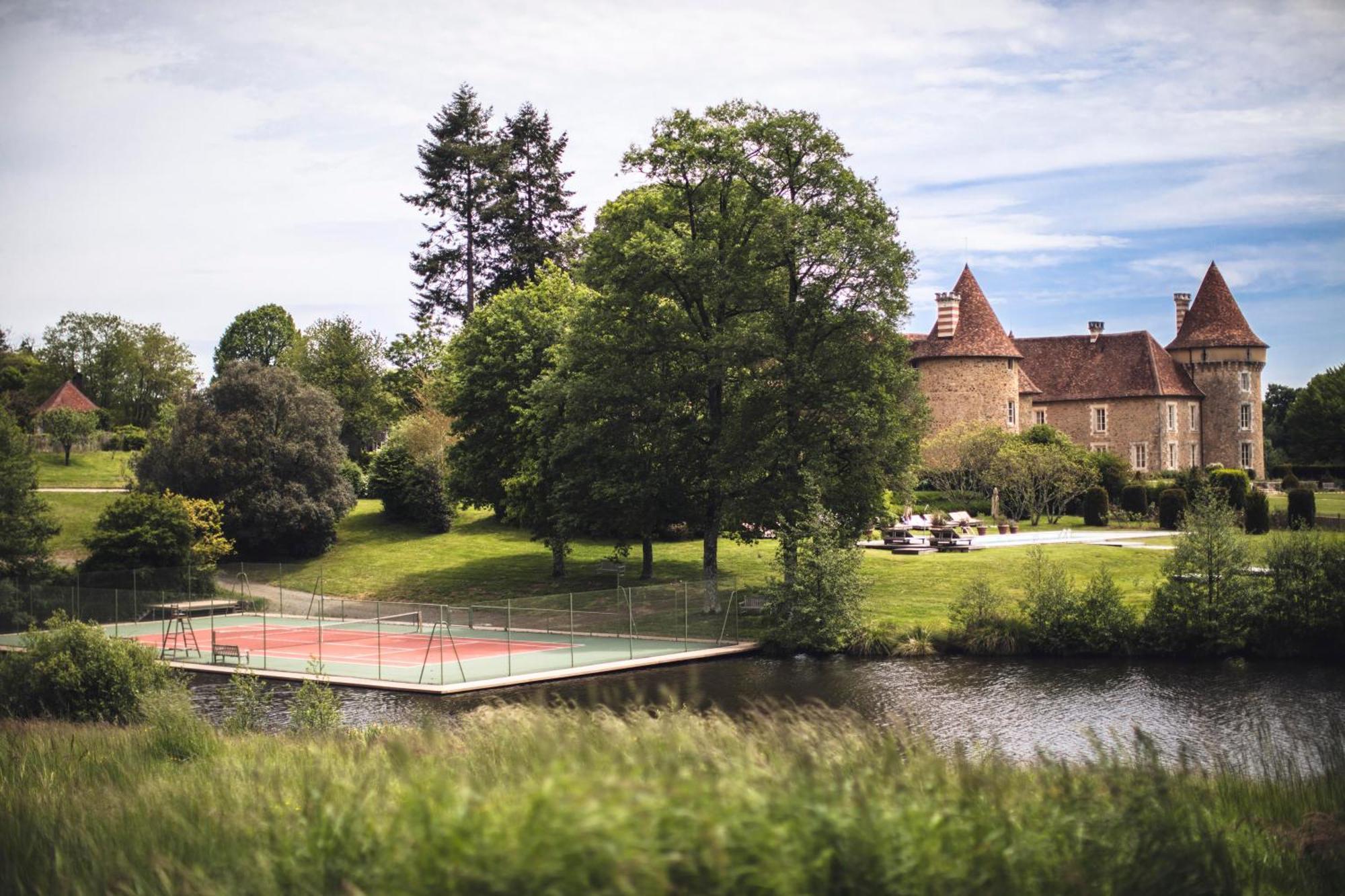 Hotel Domaine Des Etangs, Auberge Resorts Collection Massignac Экстерьер фото