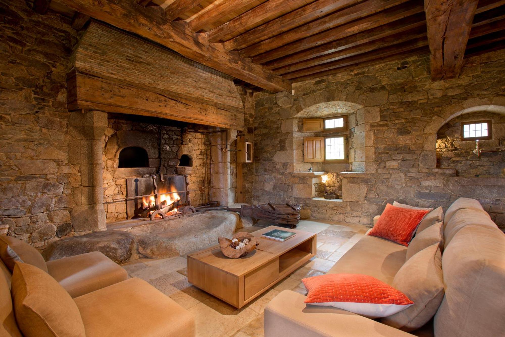 Hotel Domaine Des Etangs, Auberge Resorts Collection Massignac Экстерьер фото